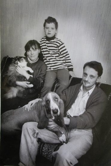 Илья Соломещ с семьей. 1992 год. Фото Василия Петухова 