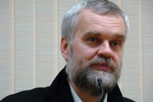 Алексей Варламов в ПетрГУ. Фото Ирины Ларионовой