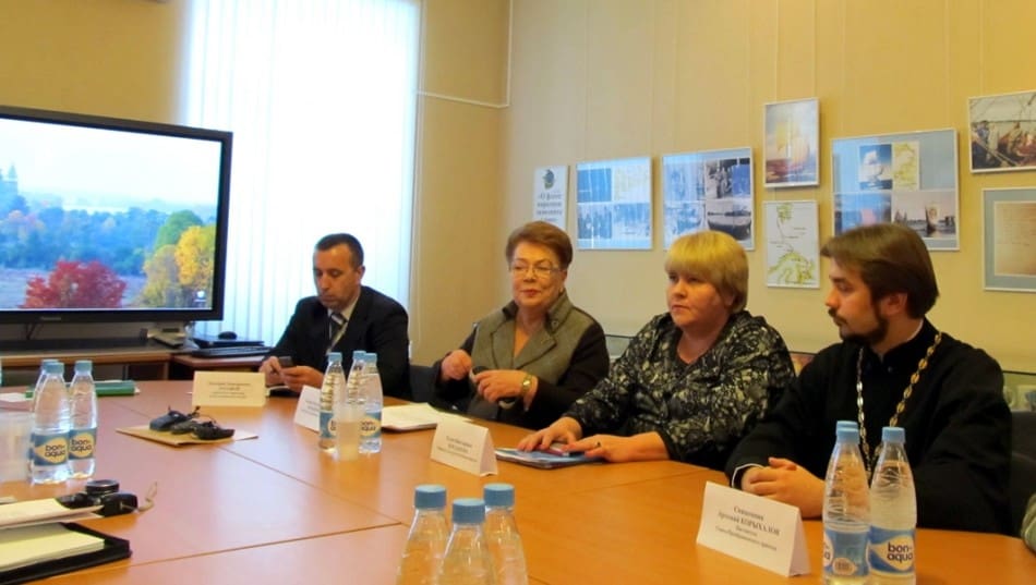 На пресс-конференции в музее Фото Валентины Чаженгиной