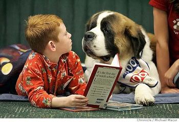 Собаки помогут научиться читать