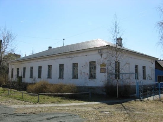 Здание заводского приходского училища