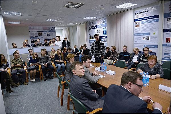 В ПетрГУ девять молодых исследователей победили в конкурсе У.М.Н.И.К.