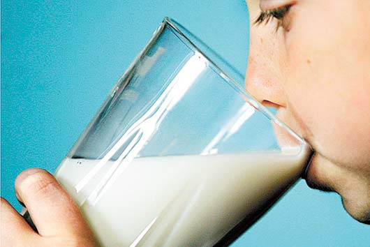 Детям Муезерского района за полгода всего один раз выдали школьное молоко