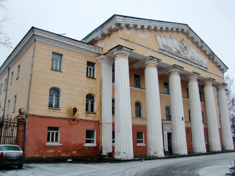 Дом офицеров в Петрозаводске. Фото Юлии Свинцовой