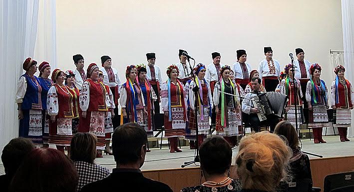 Украинский народный хор «Украïнска пiсня»