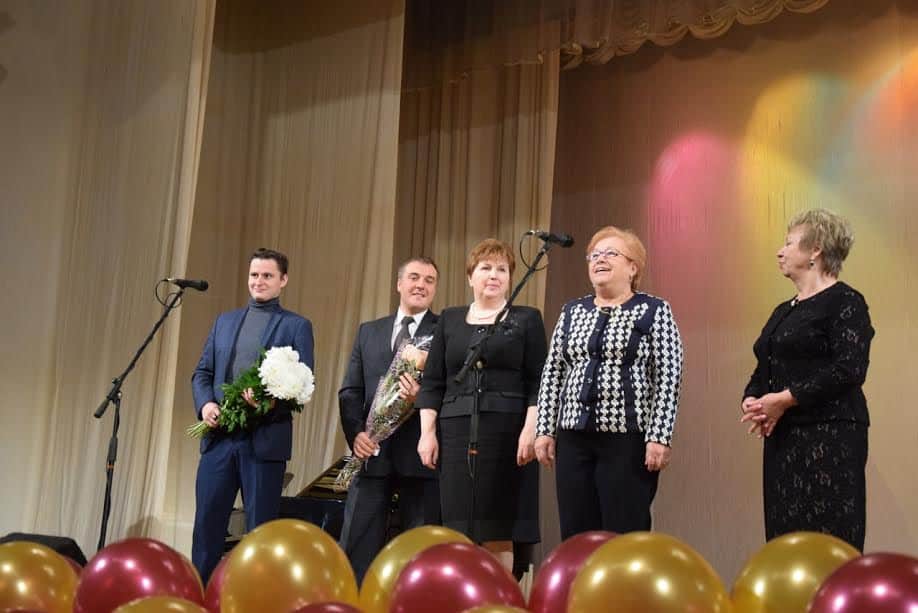 Школа 55 москва. 39 Школа Петрозаводск директор. 17 Школа Петрозаводск. Директор 33 школы Петрозаводск. Директор 55 школы Петрозаводск.