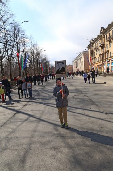 "Бессмертный полк" в Петрозаводске. Фото Владимира Ларионова