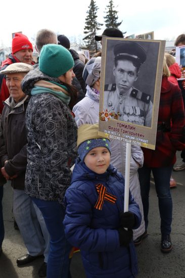 "Бессмертный полк" в Петрозаводске. Фото Владимира Ларионова