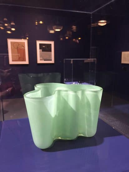 В хельсинкском музее Атенеум проходит большая выставка «Алвар Аалто - искусство и современная форма»