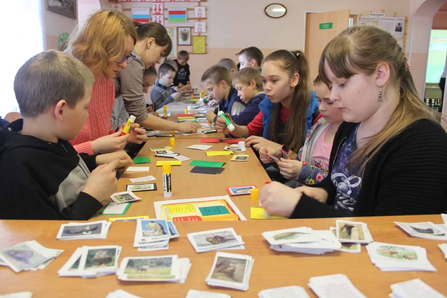 В школе деревни Куганаволок учились раздельному сбору мусора, играли в  «Хищный квест», изучали северного оленя — Интернет-журнал «Лицей»