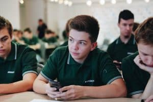 В ПетрГУ проходят соревнования среди команд ведущих вузов России по программированию