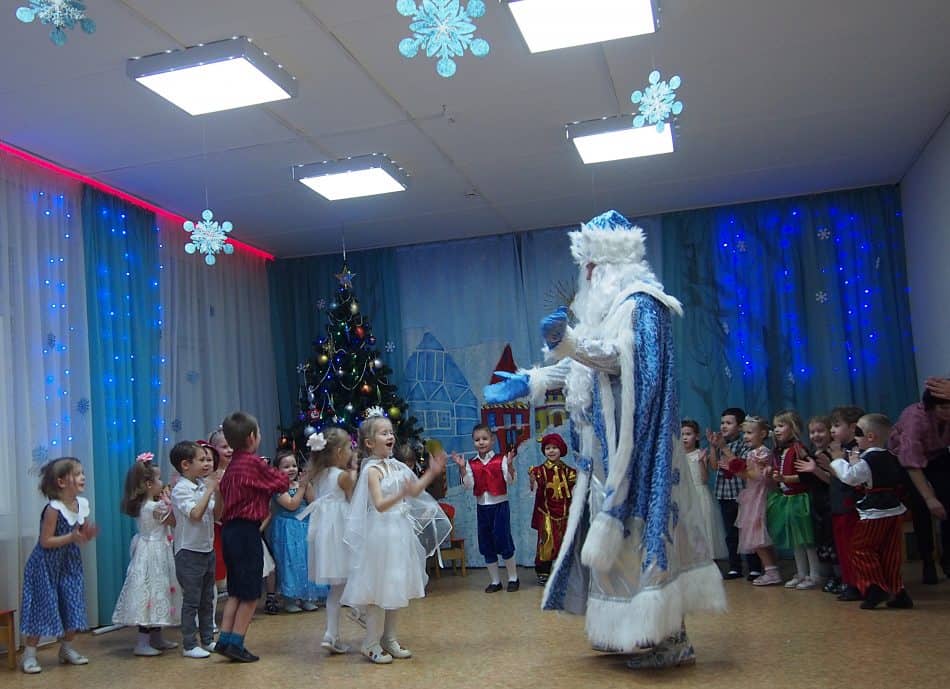 Мюзикл «Снежная королева» в петрозаводском детсаду. Фото Ирины Ларионовой