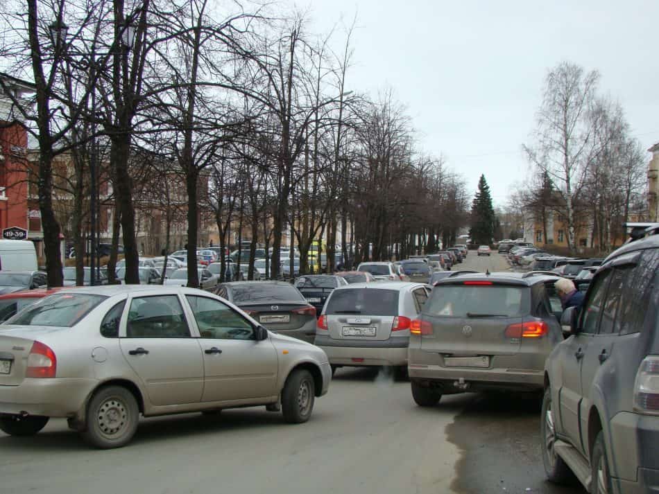 Петрозаводск, улица Энгельса - теперь Петербургская. Фото Юлии Свинцовой