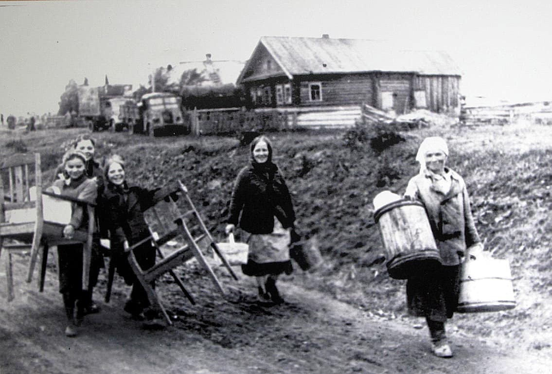 Как посмотреть где сделано фото