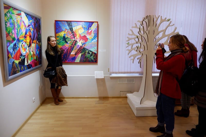 В Музее изобразительных искусств Карелии открыта выставка «Профессии – путь в будущее». Фото Ирины Ларионовой