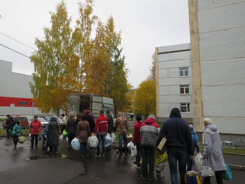 Акция Сбормобиля в Петрозаводске. Фото Светланы Михайловой